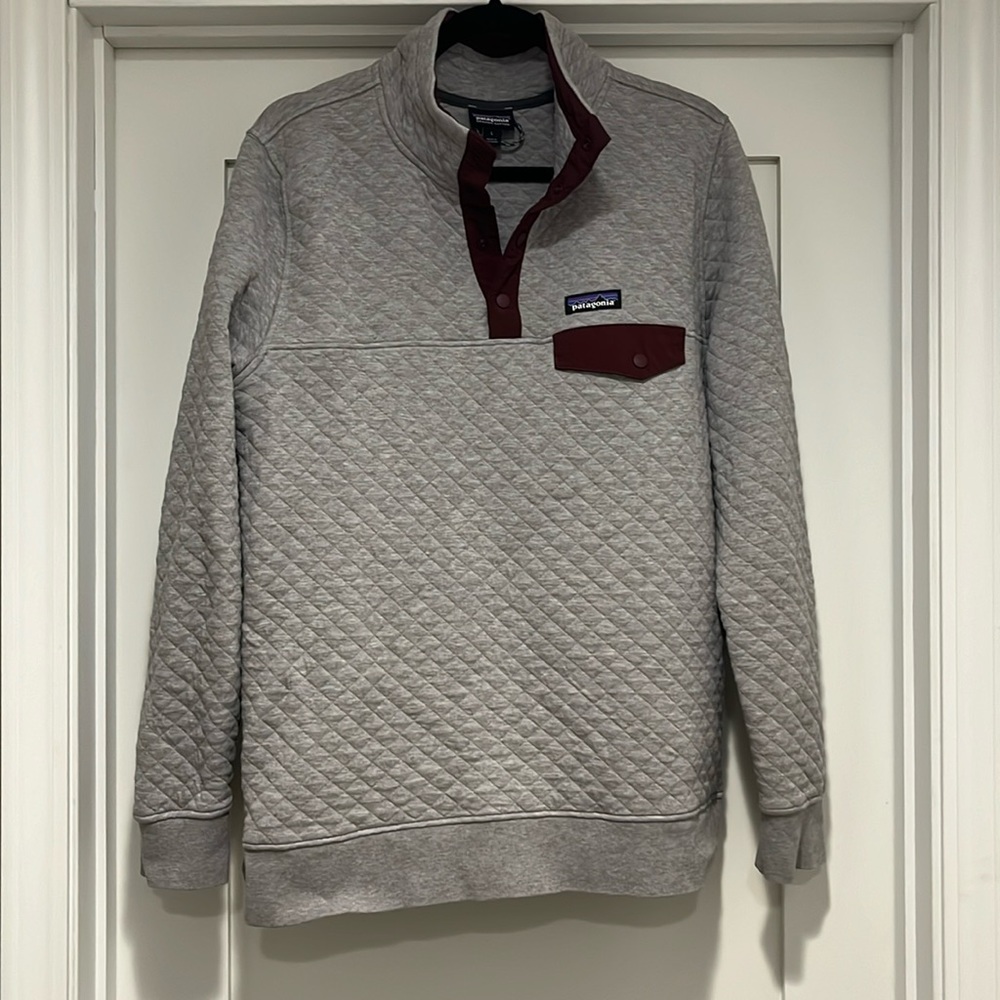 Women’s Patagonia snap pullover size large